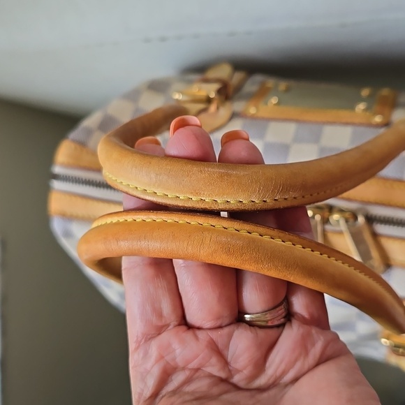 Authentic LOUIS VUITTON Damier Azur Berkeley Hand Bag - Picture 3 of 16